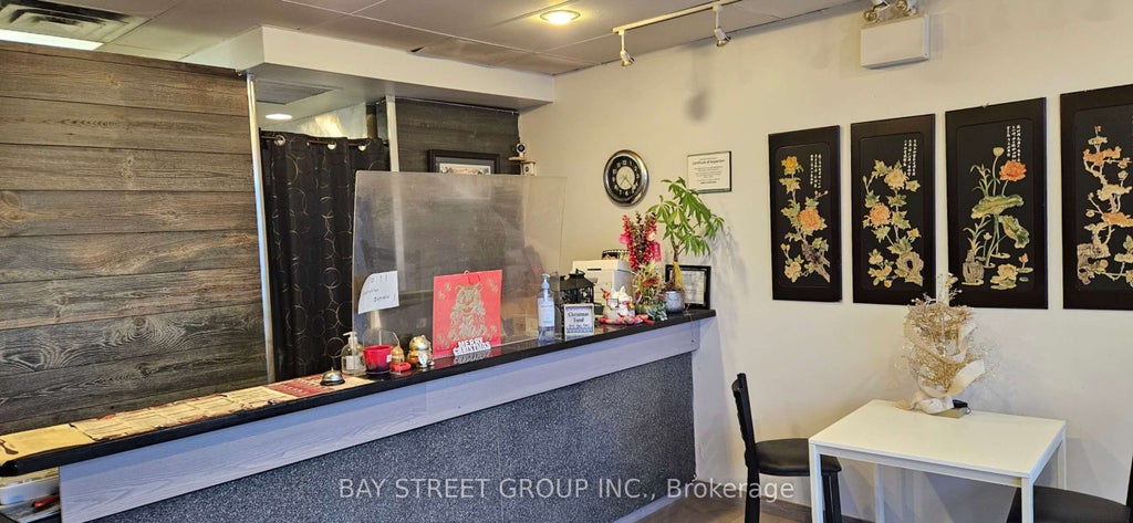 2146 Mountain Grove Avenue, Burlington