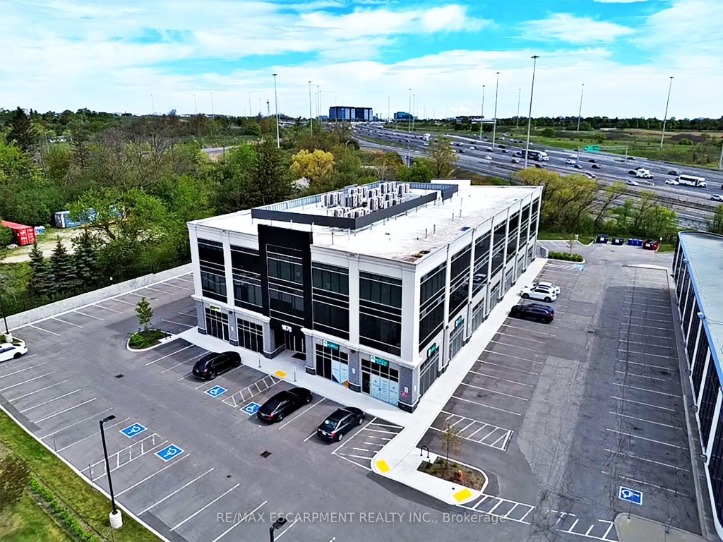 1670 North Service Road 209, Oakville