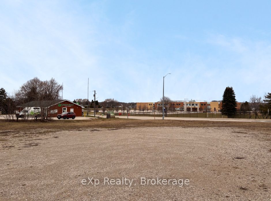 2 Kincardine Road, Brockton