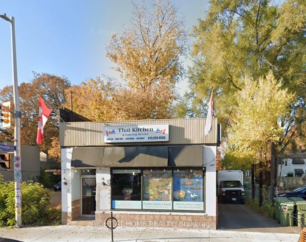 1300 Bank Street, Glebe - Ottawa East and Area