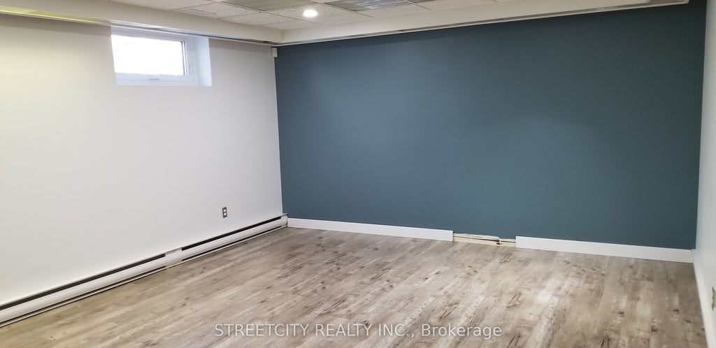 775 Waterloo Street 2, London East