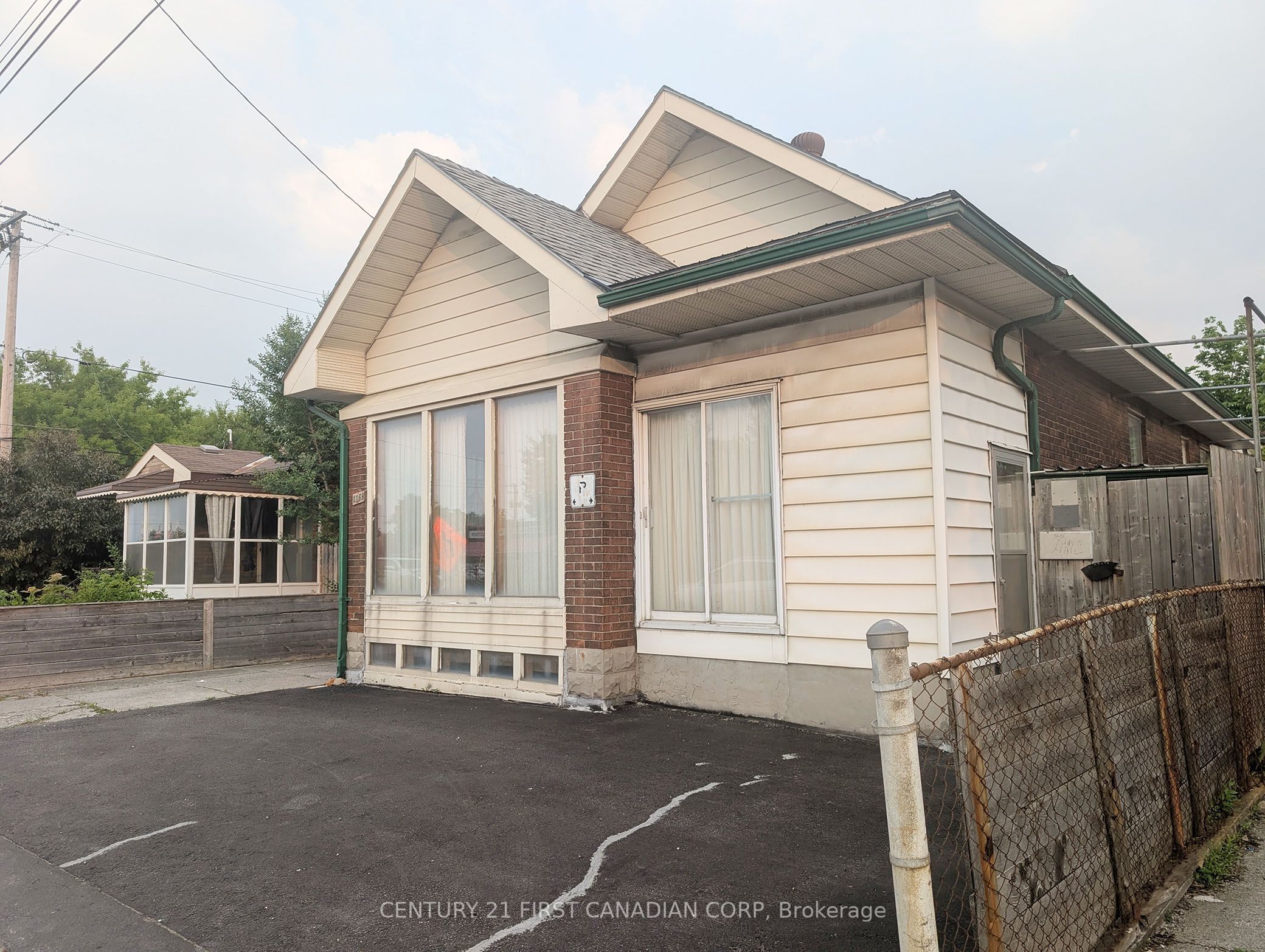 Photo of Listing #X12204824