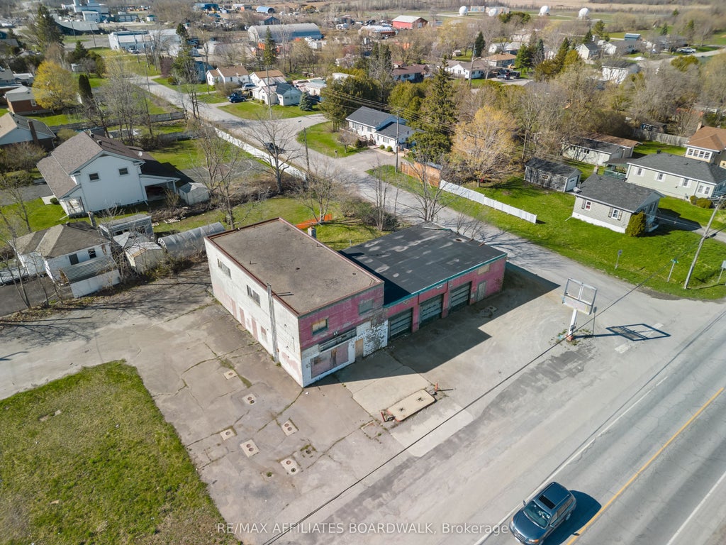 7526 Roger Stevens Drive S, Smiths Falls