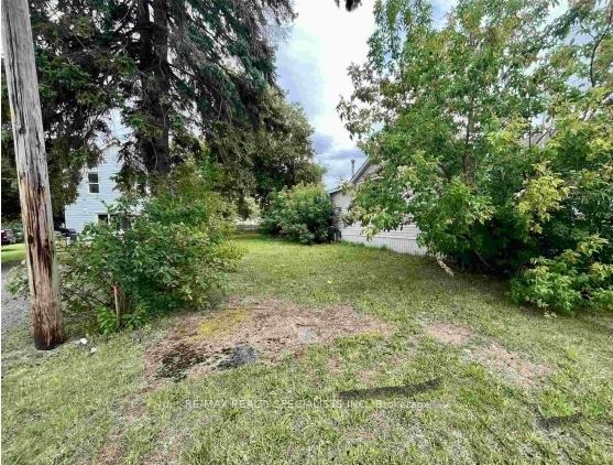 1 Wilcox Avenue, Sault Ste Marie