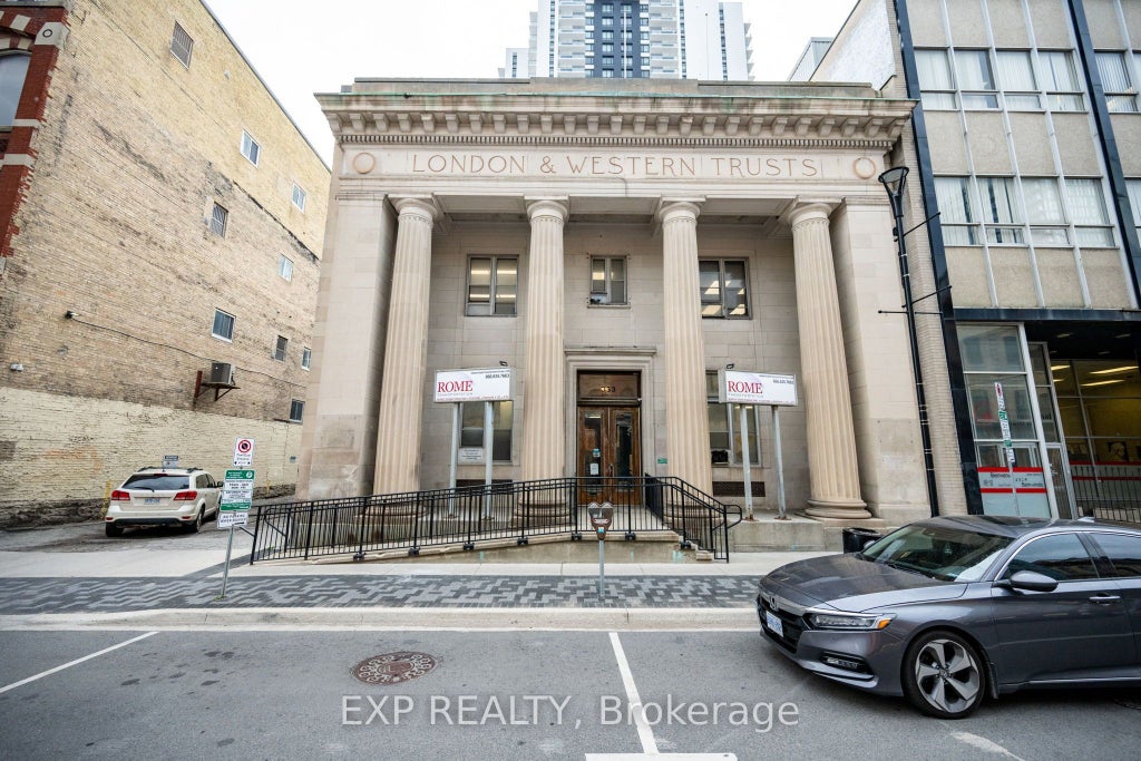 353 Richmond Street, London East