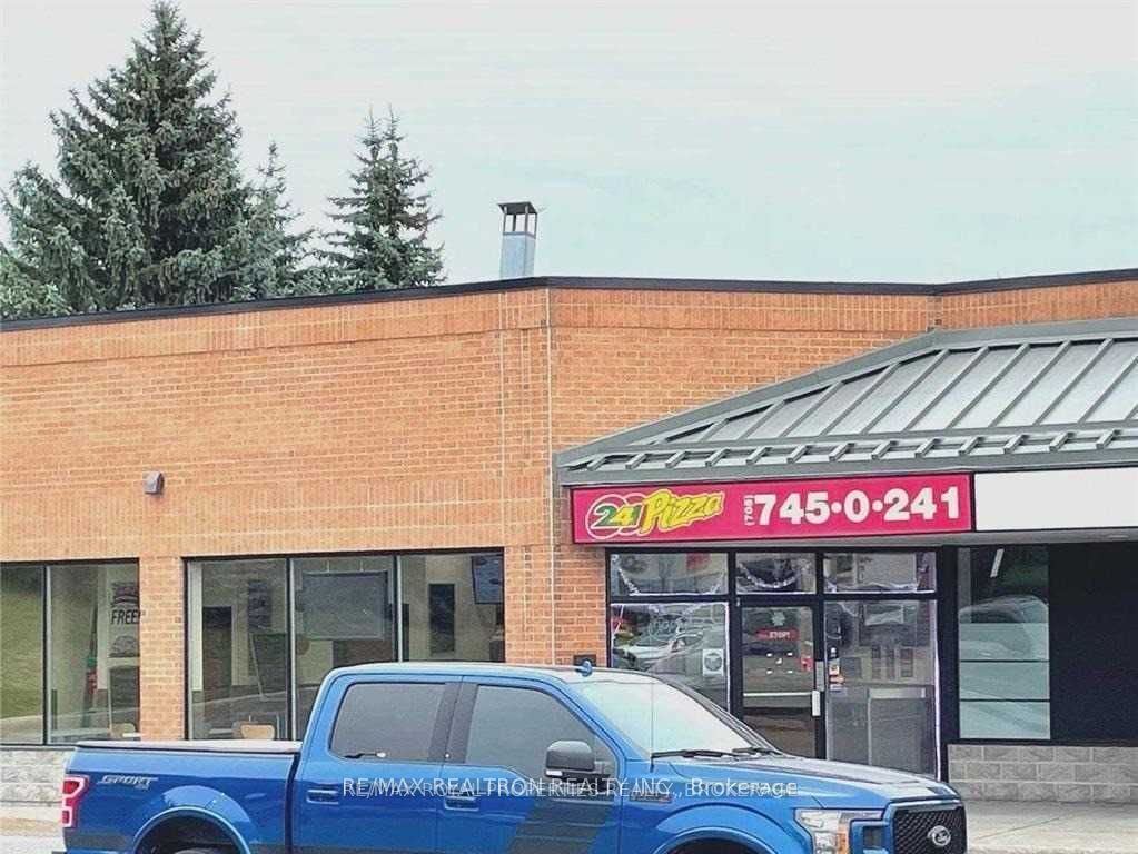 1840 Lansdowne Street W, Peterborough West