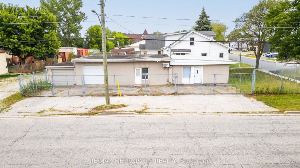 431 Campbell Street, Sarnia