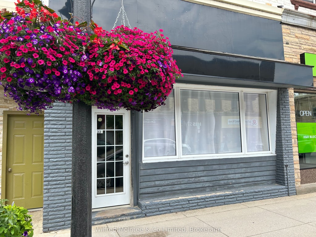 336 Durham Street E, Brockton