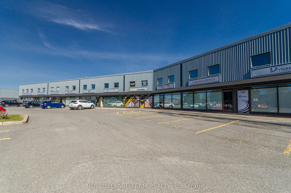 15 Capella Court 123, Country Place - Pineglen - Crestview and Area