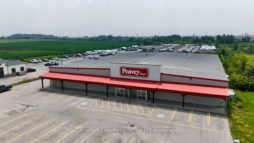 1344 Dundas Street E, Woodstock