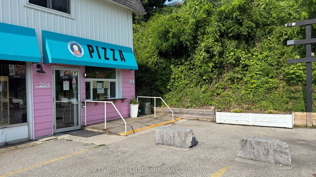 204 Carlow Road, Central Elgin