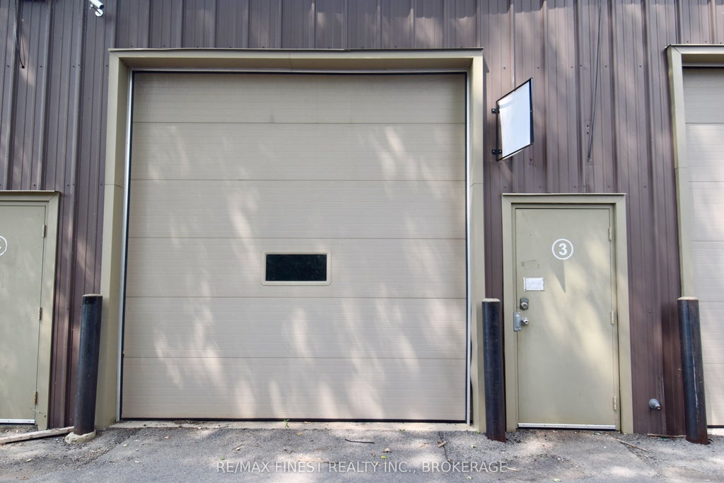 212 Camden Road 3, Greater Napanee