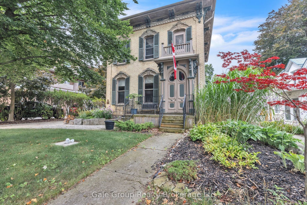 77 Light Street, Woodstock