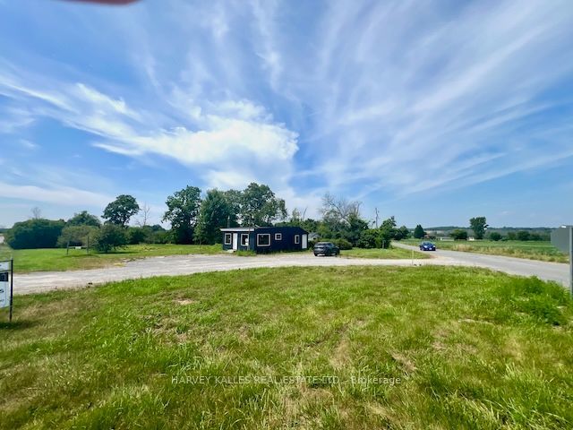 11 Melville Road, Prince Edward County