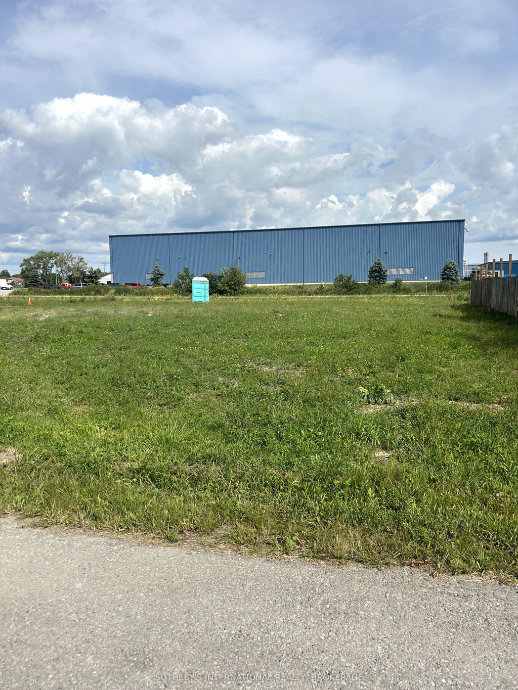 41 Omer Avenue, Port Colborne