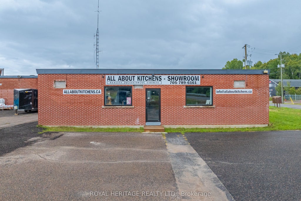 45 Cairns Crescent, Huntsville