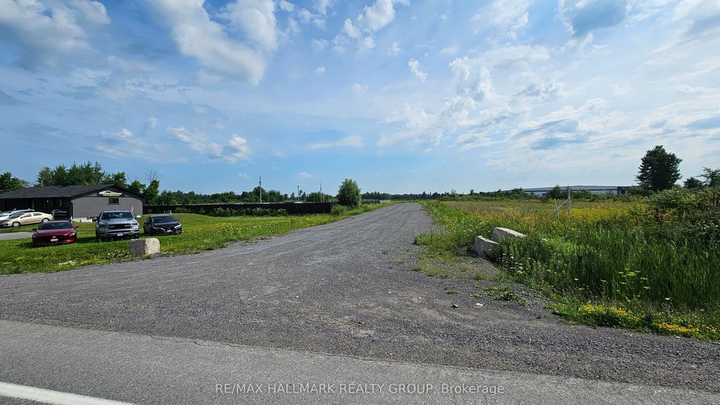 2822 Carp Road, Carp - Huntley Ward