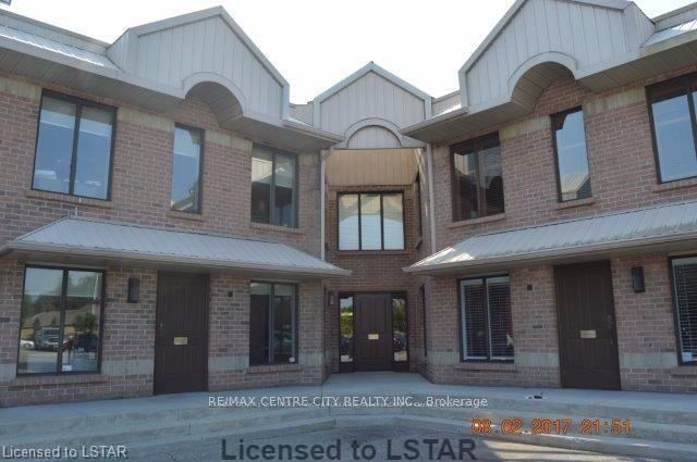 630 Wharncliffe Road S 3, London South