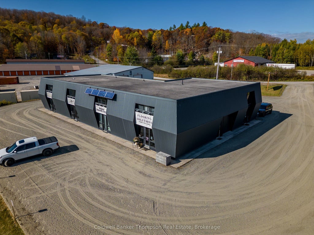 112 Lindgren Road W, Huntsville