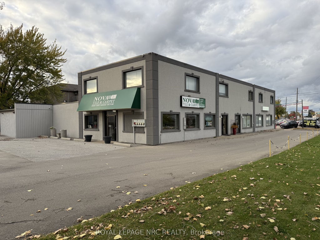 6102 Perkins Street, Niagara Falls