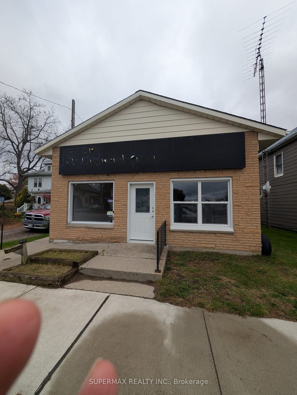 22886 Hagerty Road, Newbury