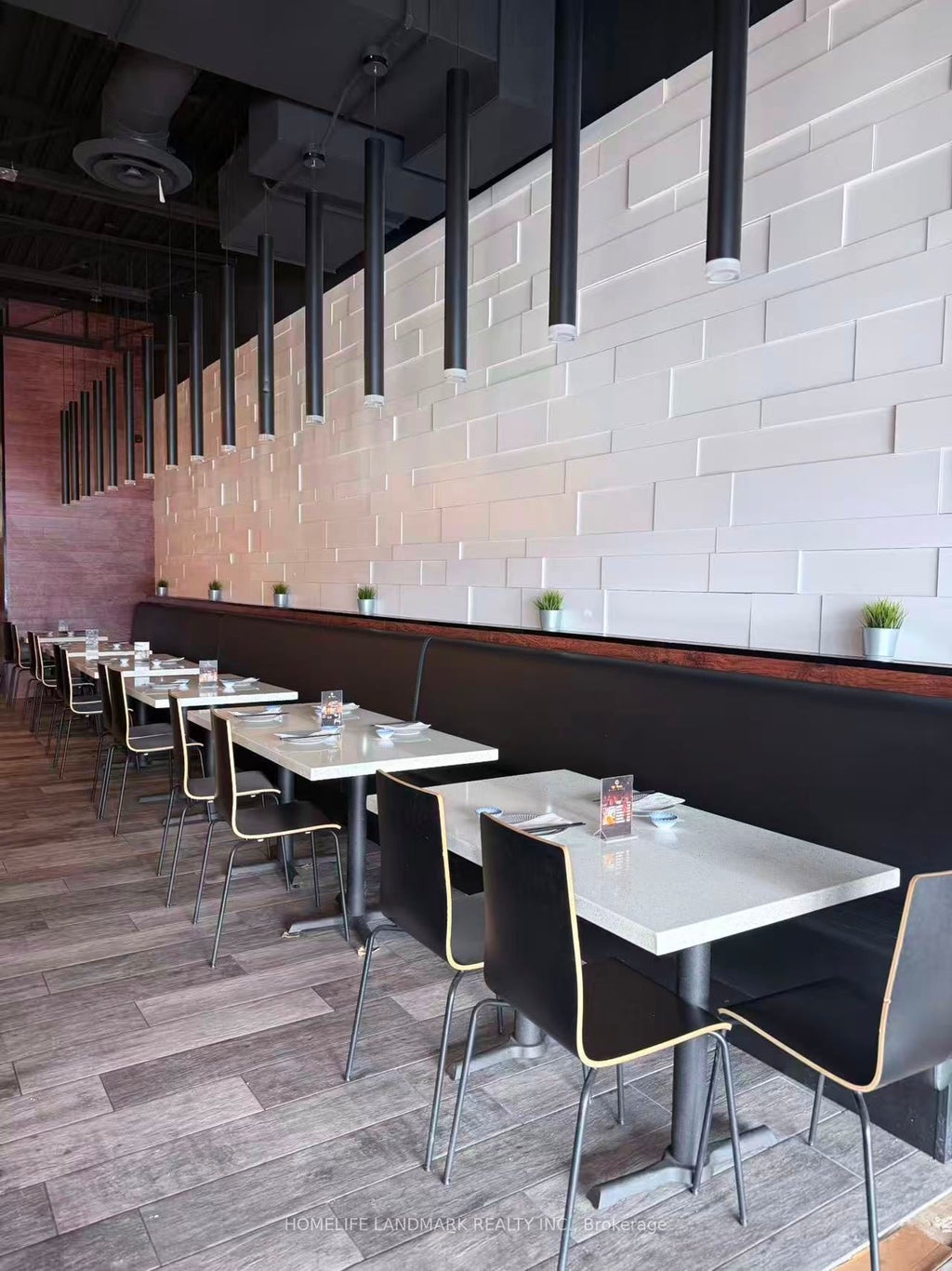 53 Wilson Street W 9, Hamilton