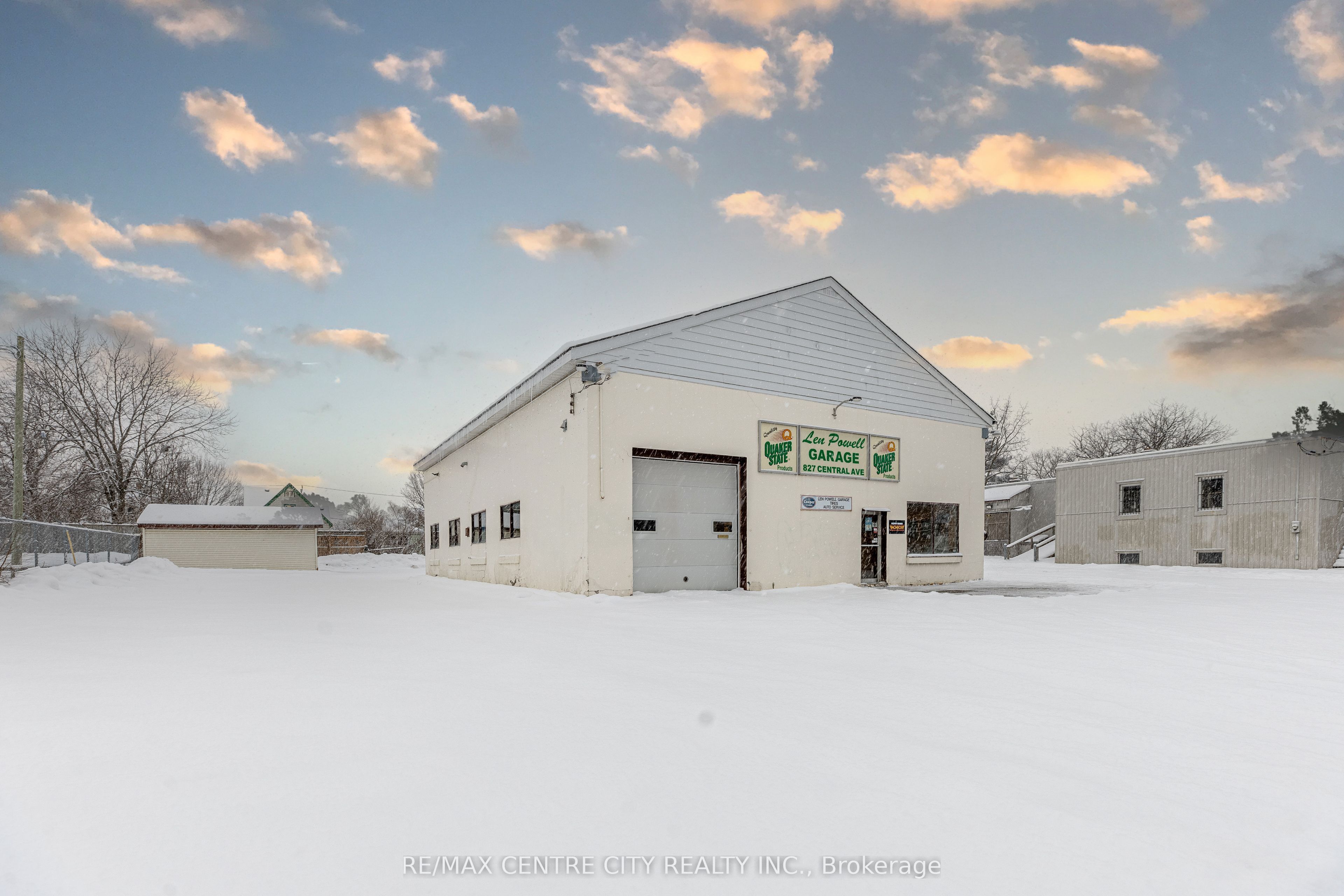 Photo of Listing #X12614870