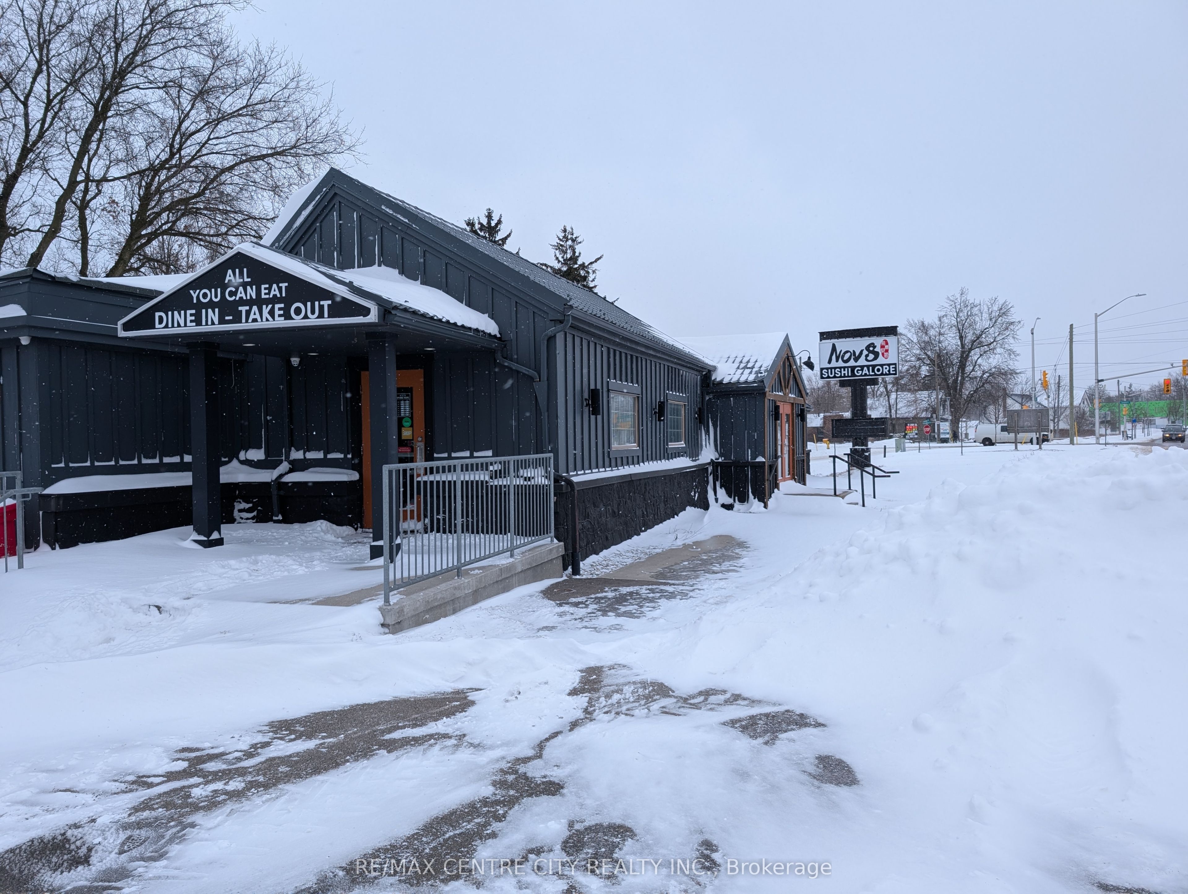 Photo of Listing #X12673814