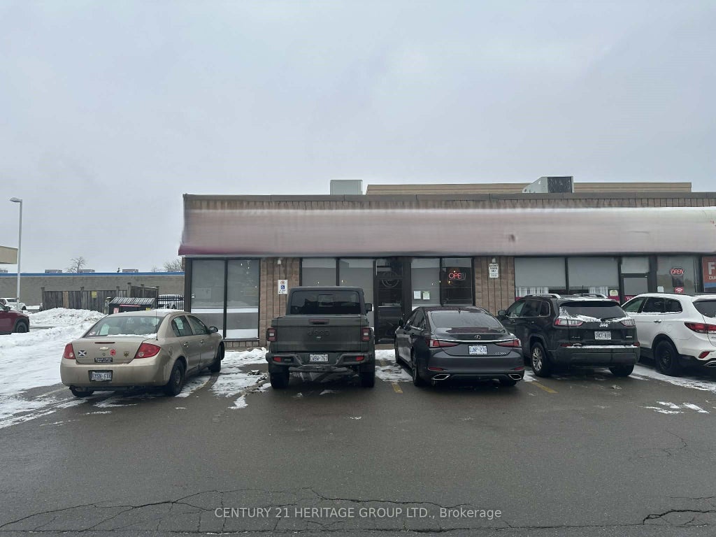 66 Mall Road, Hamilton