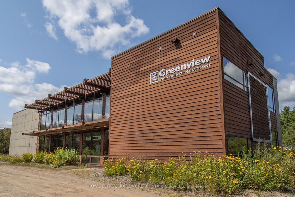 13 Commerce Court, Hastings Highlands