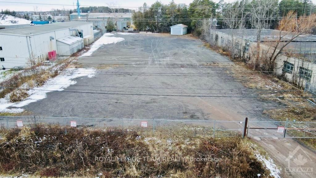 5650 Power Road, Leitrim