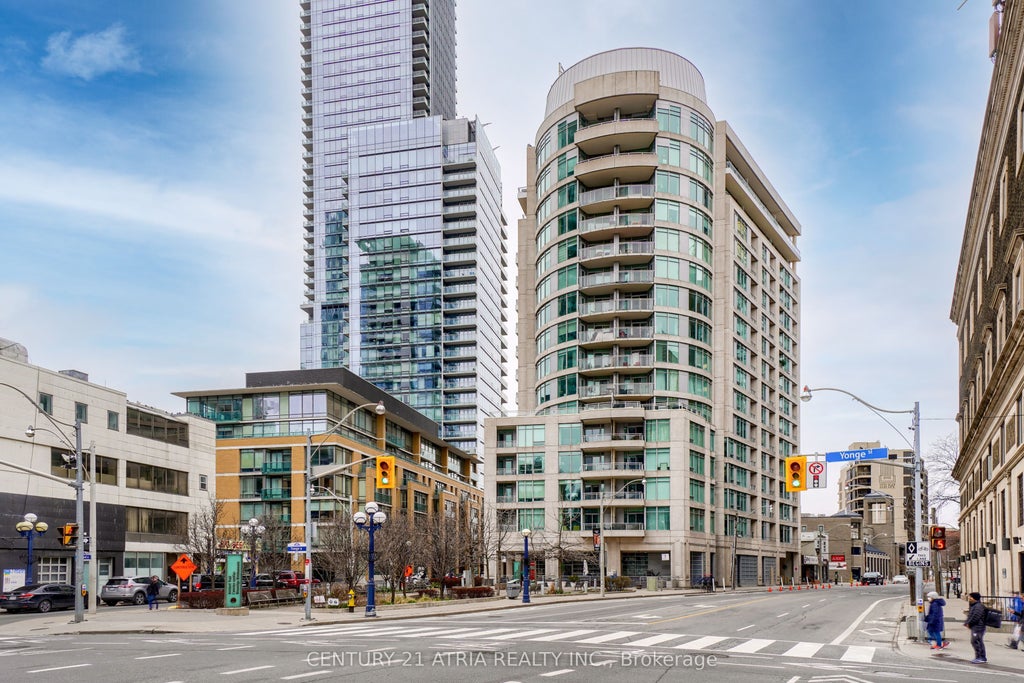 8 Scollard Street 1209, Toronto C02