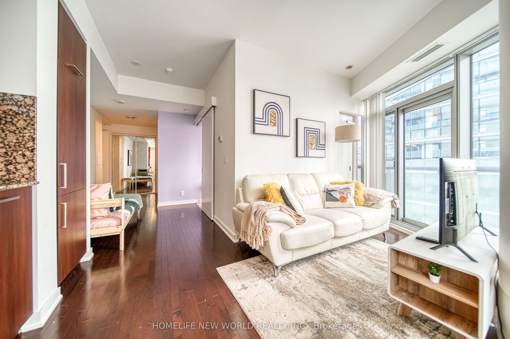 14 York Street 3411, Toronto C01