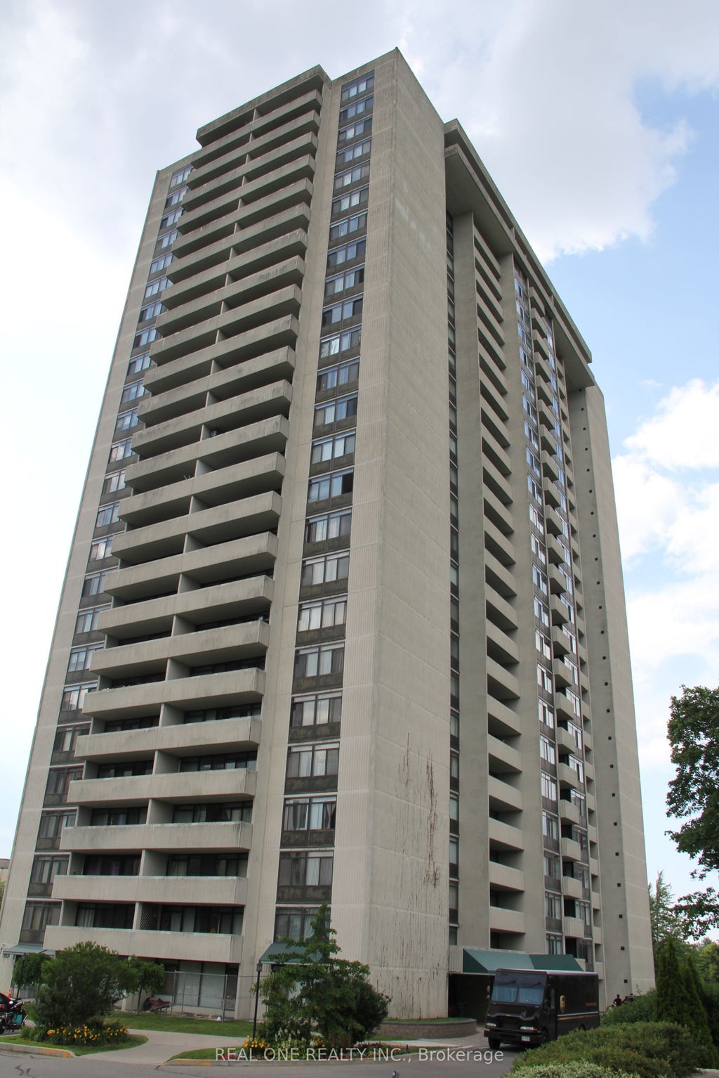 3300 Don Mills Road 2110, Toronto C15