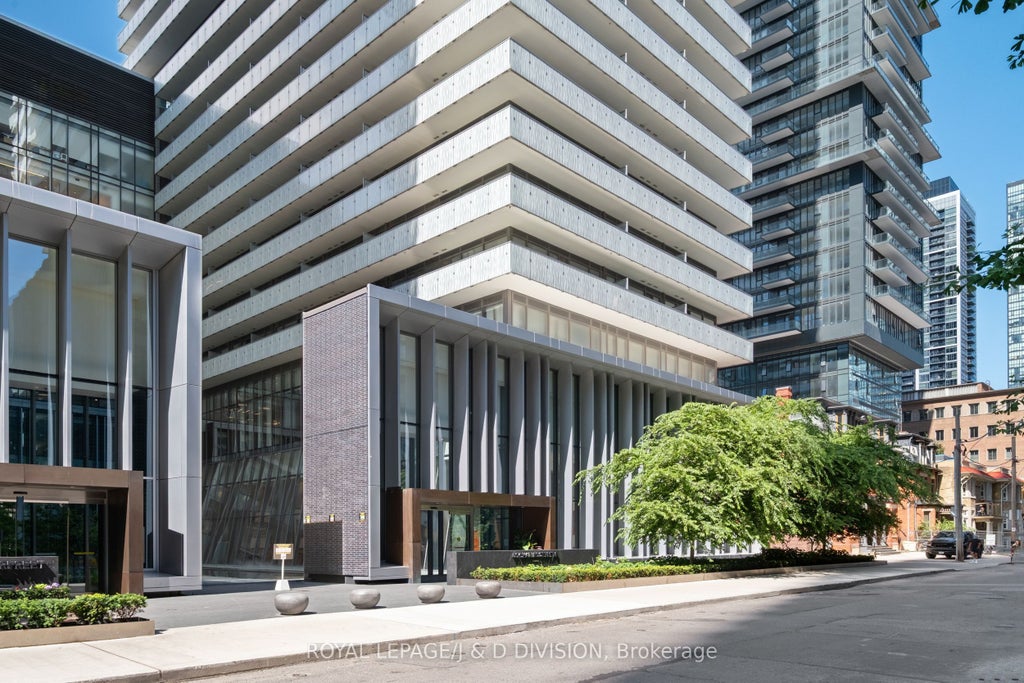 50 Charles Street E Ph 02 (5502), Toronto C08