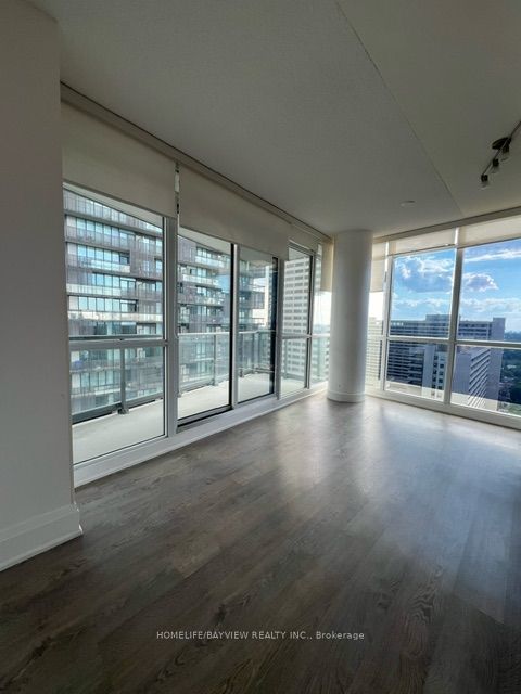 30 Roehampton Avenue 2102, Toronto C10