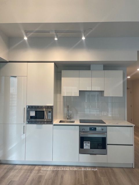 238 Simcoe Street 507, Toronto C01