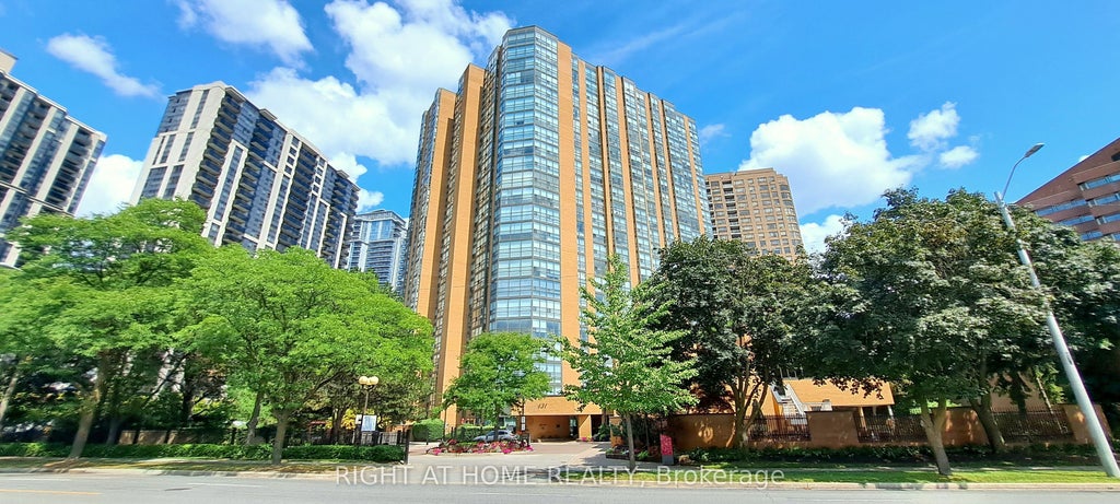 131 Beecroft Road 1607, Toronto C07