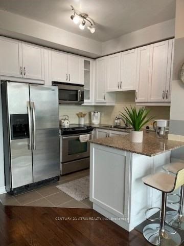 18 Holmes Avenue 1412, Toronto C14