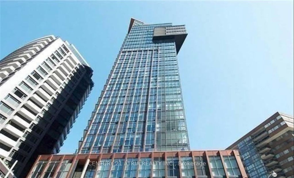 32 Davenport Road 3002, Toronto C02