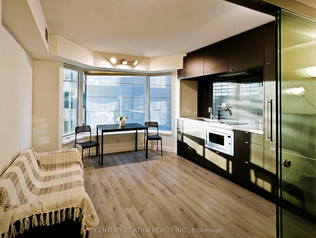 155 Yorkville Avenue 605, Toronto C02