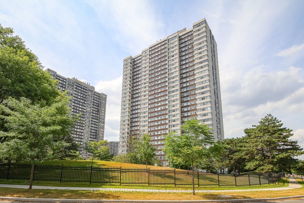 100 Antibes Drive 702, Toronto C07