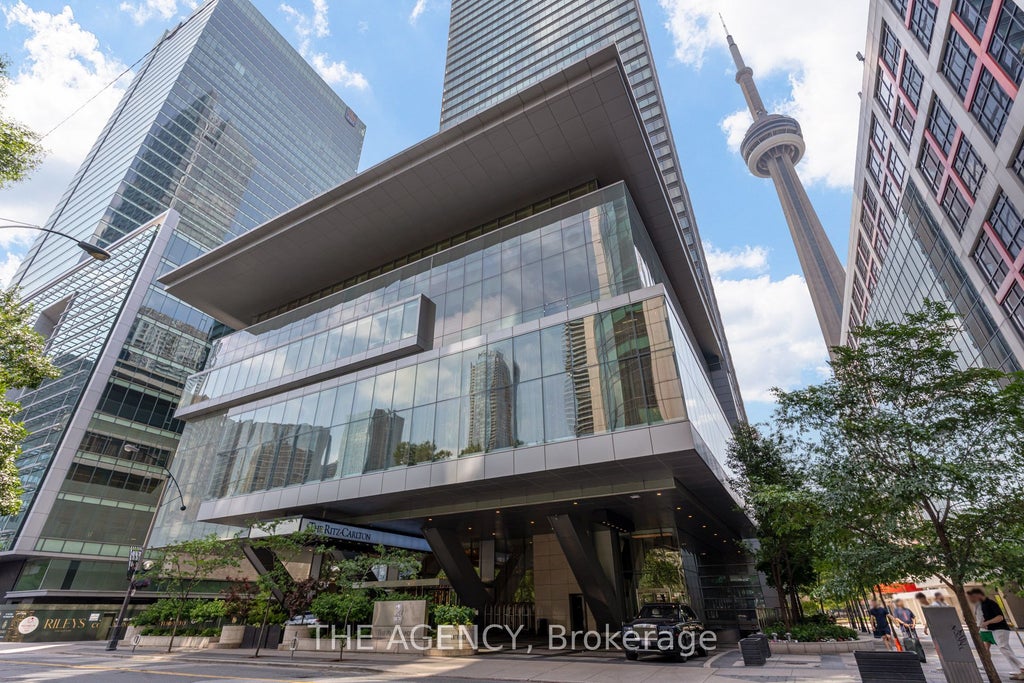 183 Wellington Street W 2901, Toronto C01