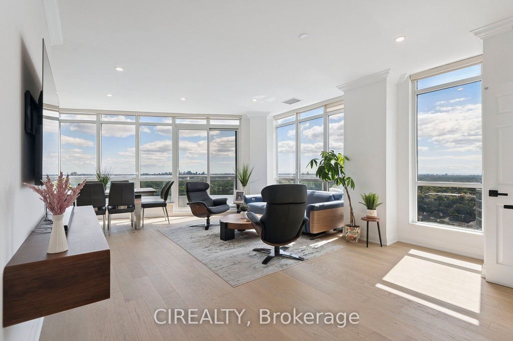 18 Holmes Avenue Uph02, Toronto C14