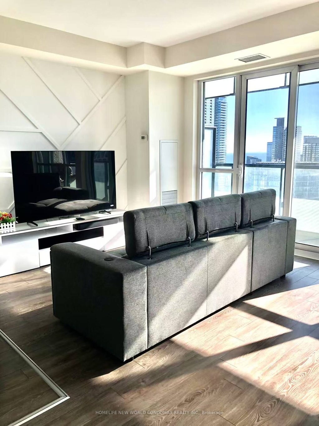 300 Front Street W 3403, Toronto C01