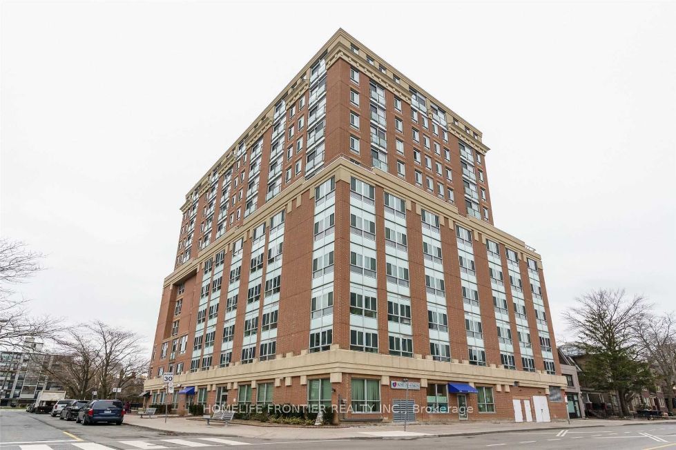 15 Maplewood Avenue 911, Toronto C03