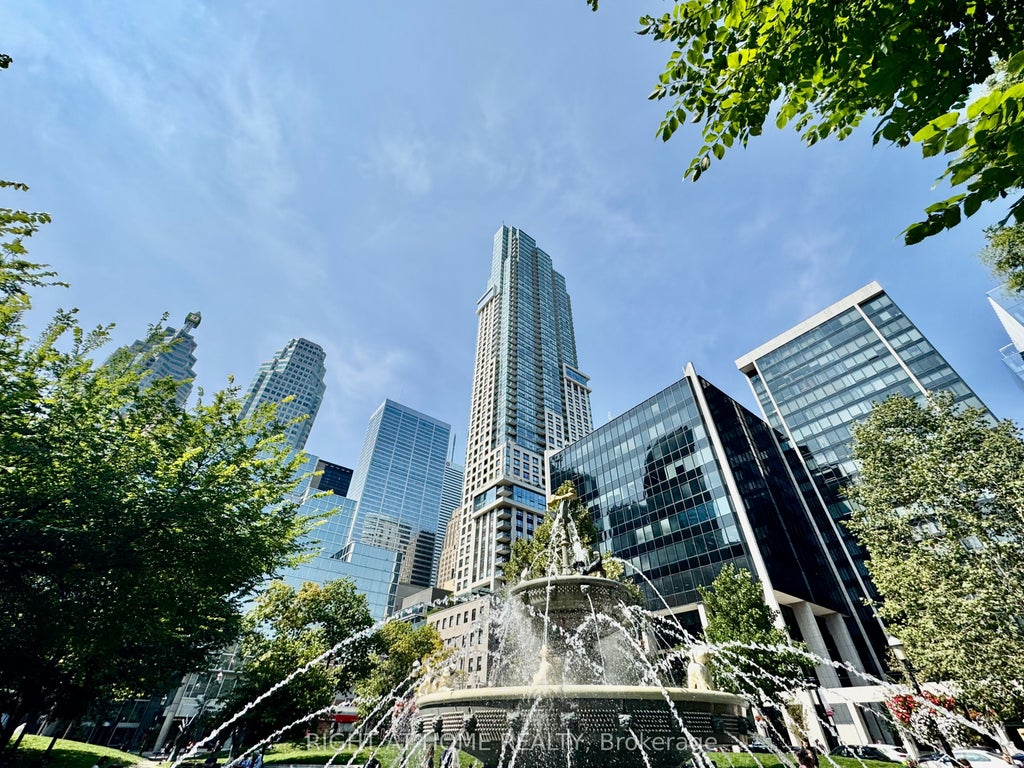 88 Scott Street 5004, Toronto C08