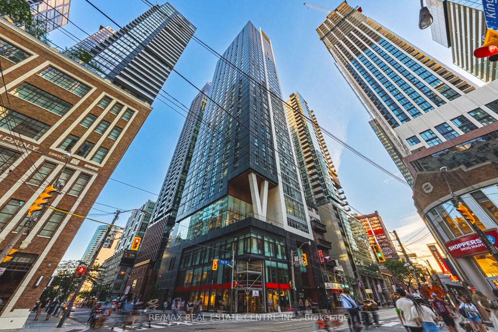 357 King Street W 3307, Toronto C01