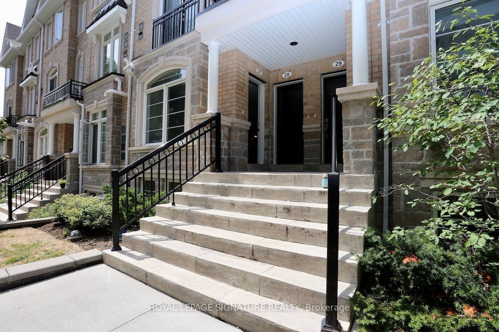 39 Drewry Avenue Th27, Toronto C07