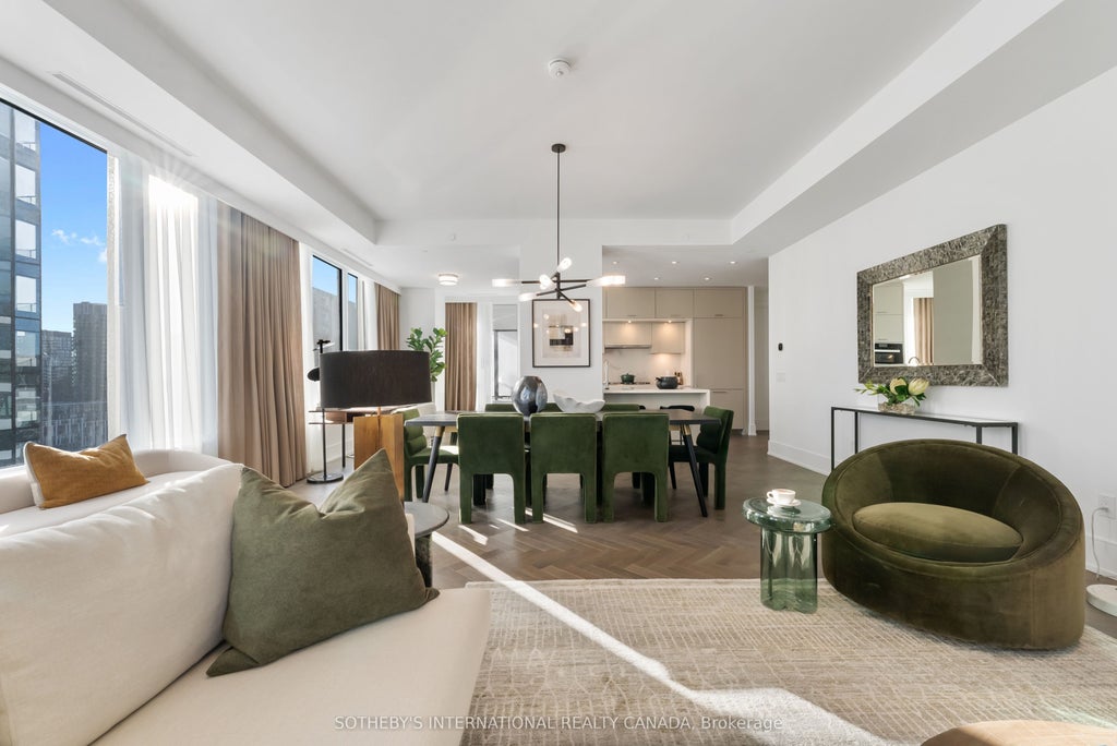 455 Wellington Street W 1105, Toronto C01